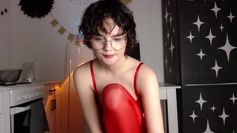 JunneWers online show from 12.21.25