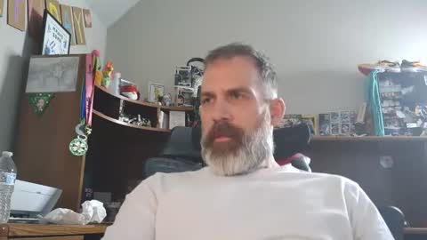 Snapshot of just_chillinwithya chatting on 02.25.26 Your Zaddy online show from 02.25.26