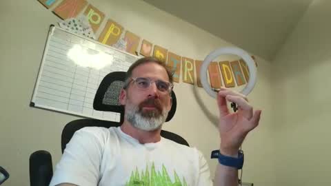 Snapshot of just_chillinwithya chatting on 05.02.26 Your Zaddy online show from 05.02.26