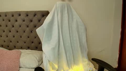  Isa y Luci  online show from 03.04.26