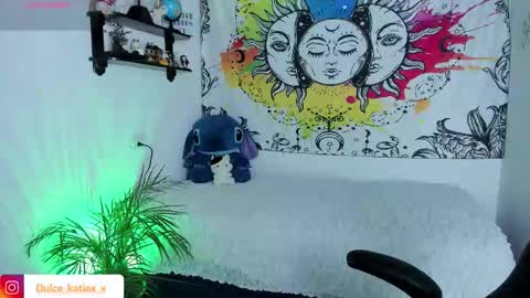 Sofia online show from 11.14.25