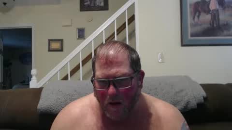 Snapshot of justaguyandnaked chatting on 04.27.26 justaguyandnaked online show from 04.27.26
