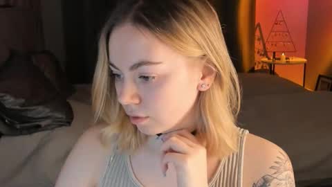 Snapshot of justbarbie chatting on 01.19.25 Alexa online show from 01.19.25