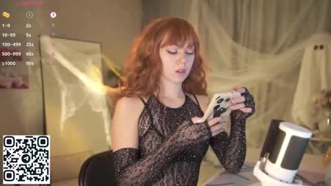 Snapshot of justbarbie chatting on 10.28.25 Alexa online show from 10.28.25