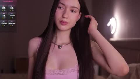 Snapshot of justbarbie_new_ chatting on 09.13.25 Katarina online show from 09.13.25