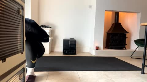 Snapshot of justbecauseiloveit chatting on 01.09.26 Billie B William online show from 01.09.26