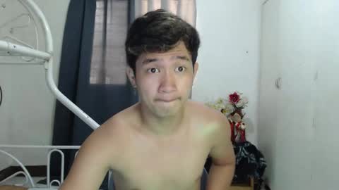 Snapshot of justcallme_cyril chatting on 03.20.26 Cyril online show from 03.20.26