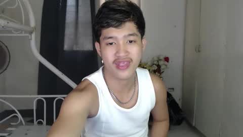 Snapshot of justcallme_cyril chatting on 04.04.26 Cyril online show from 04.04.26