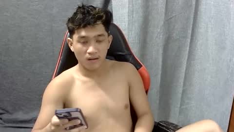 Snapshot of justcallme_cyril chatting on 04.16.26 Cyril online show from 04.16.26