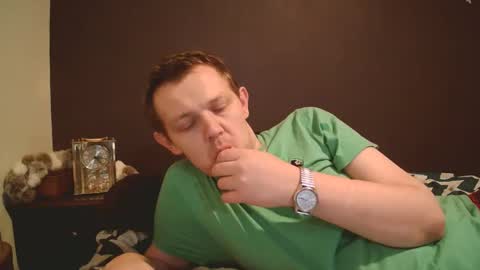 Snapshot of justclickthis chatting on 03.26.26 justclickthis online show from 03.26.26