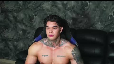 Snapshot of justin_clark1 chatting on 06.17.26 justin clark1 online show from 06.17.26