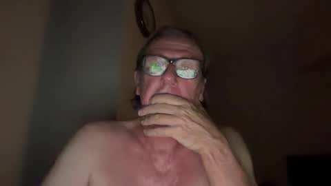 Snapshot of justin_hornyyyy chatting on 12.04.25 justin_hornyyyy online show from 12.04.25