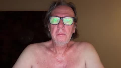 Snapshot of justin_hornyyyy chatting on 12.14.25 justin_hornyyyy online show from 12.14.25