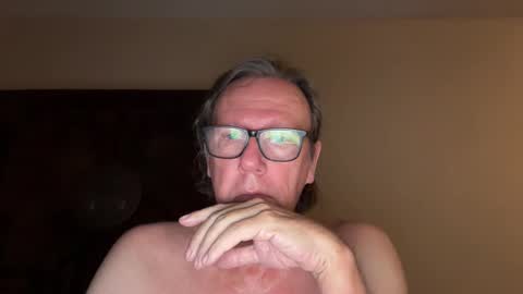 Snapshot of justin_hornyyyy chatting on 12.15.25 justin_hornyyyy online show from 12.15.25