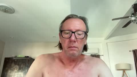 Snapshot of justin_hornyyyy chatting on 12.22.25 justin_hornyyyy online show from 12.22.25