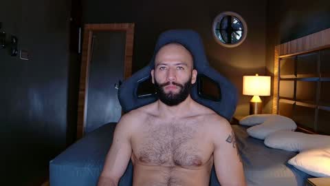 Justin online show from 01.06.25