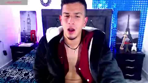 JUSTIN online show from 01.06.25