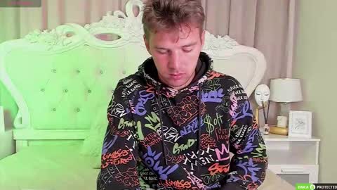 Arthur online show from 12.01.25