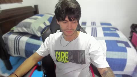 Snapshot of justin_stark1 chatting on 12.03.24 Diego online show from 12.03.24