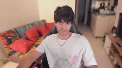 Snapshot of justin_stark1 chatting on 11.06.25 Diego online show from 11.06.25