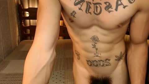 justine_hunk online show from 03.10.25