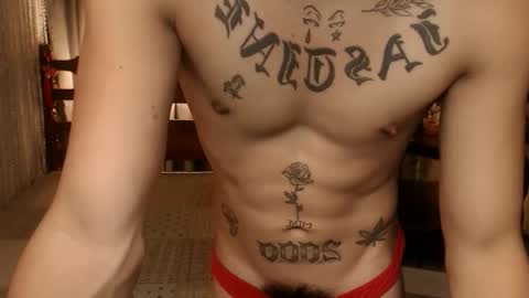 justine_hunk online show from 10.02.25