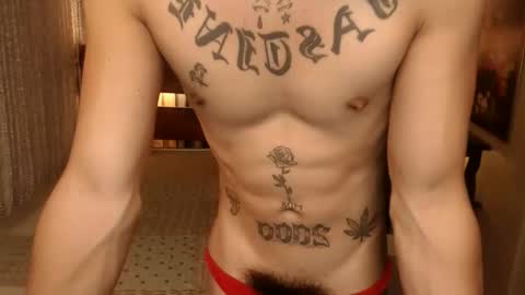 justine_hunk online show from 10.08.25