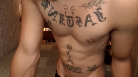 justine_hunk online show from 06.02.26