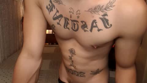 justine_hunk online show from 06.04.26