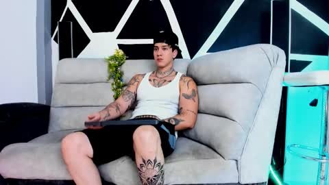 Snapshot of justinfuller_31 chatting on 10.11.25 justinfuller_31 online show from 10.11.25