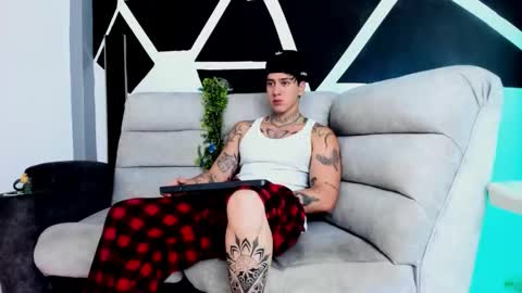 Snapshot of justinfuller_31 chatting on 10.23.25 justinfuller_31 online show from 10.23.25