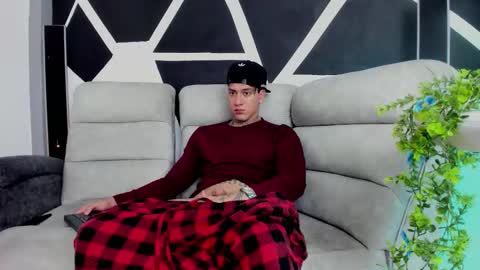 Snapshot of justinfuller_31 chatting on 11.06.25 justinfuller_31 online show from 11.06.25