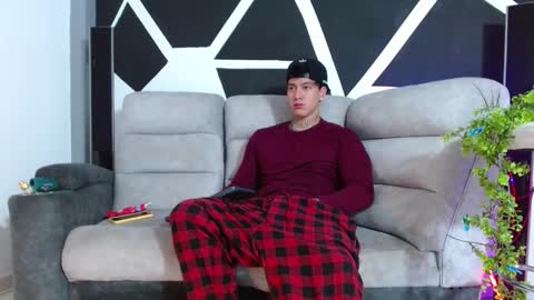 Snapshot of justinfuller_31 chatting on 11.15.25 justinfuller_31 online show from 11.15.25