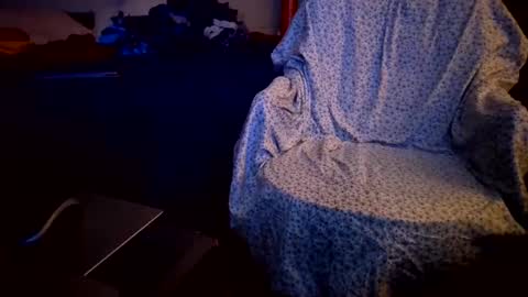 Snapshot of justinnorthwood chatting on 11.19.25 JustinNorthwood online show from 11.19.25