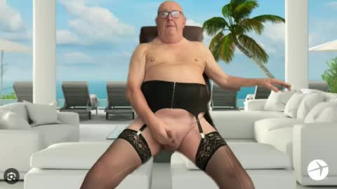 justlookingforfun68 online show from 06.24.26