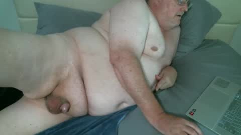 justmedm64 online show from 04.13.26