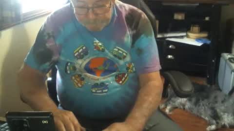 Snapshot of justmeohio chatting on 04.03.26 justmeohio online show from 04.03.26