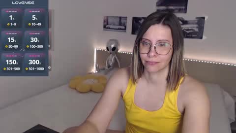 Snapshot of justmexy7 chatting on 01.04.25 Julie online show from 01.04.25