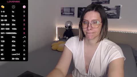 Snapshot of justmexy7 chatting on 02.20.25 Julie online show from 02.20.25