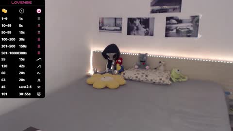 Snapshot of justmexy7 chatting on 09.18.25 Julie online show from 09.18.25