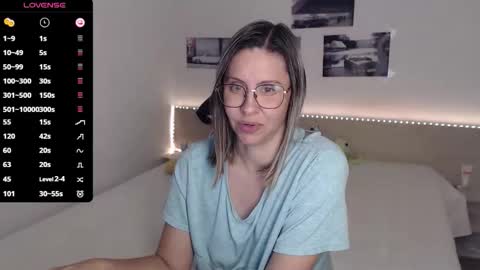 Snapshot of justmexy7 chatting on 10.10.25 Julie online show from 10.10.25