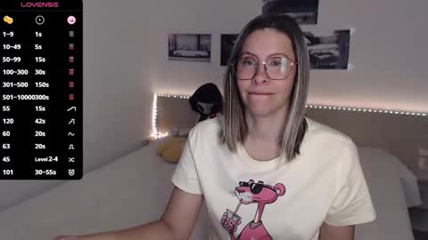 Snapshot of justmexy7 chatting on 10.26.25 Julie online show from 10.26.25