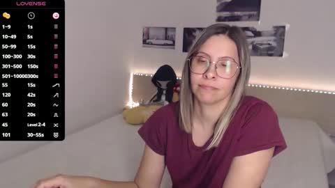 Snapshot of justmexy7 chatting on 11.10.25 Julie online show from 11.10.25