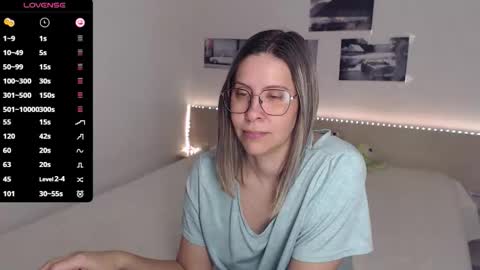 Snapshot of justmexy7 chatting on 11.11.25 Julie online show from 11.11.25