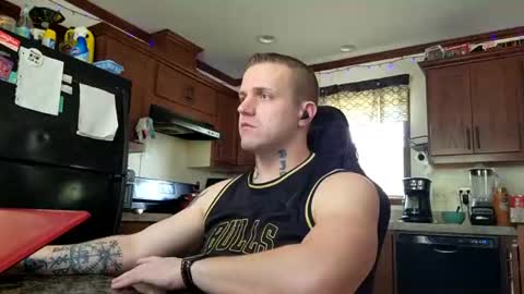 Snapshot of justus0624 chatting on 06.19.26 justus0624 online show from 06.19.26