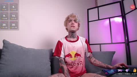 Snapshot of juuzou_kit chatting on 01.30.25 Juuzou hehim u can call me Juz online show from 01.30.25