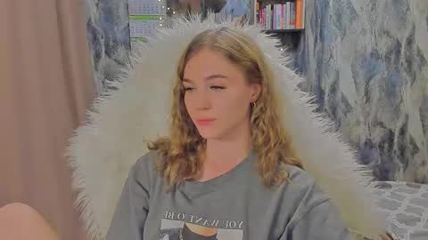 Snapshot of juxxxsybunx chatting on 11.29.25 Juxsy online show from 11.29.25