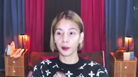 Akii online show from 01.20.25