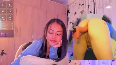  Karolin  online show from 04.11.26