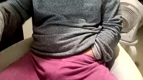 KI e697a5e69cac online show from 10.26.25